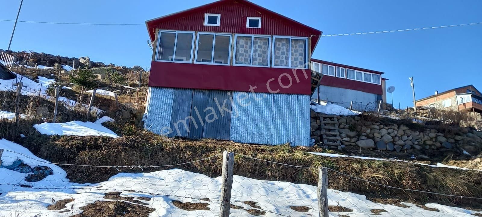 Dereli Konuklu Köyü (Bektaş Yaylası) Satılık Daire KADIOĞLU EMLAK GİRESUN BEKTAŞ YAYLASI SATILIK EV VE BAHÇE