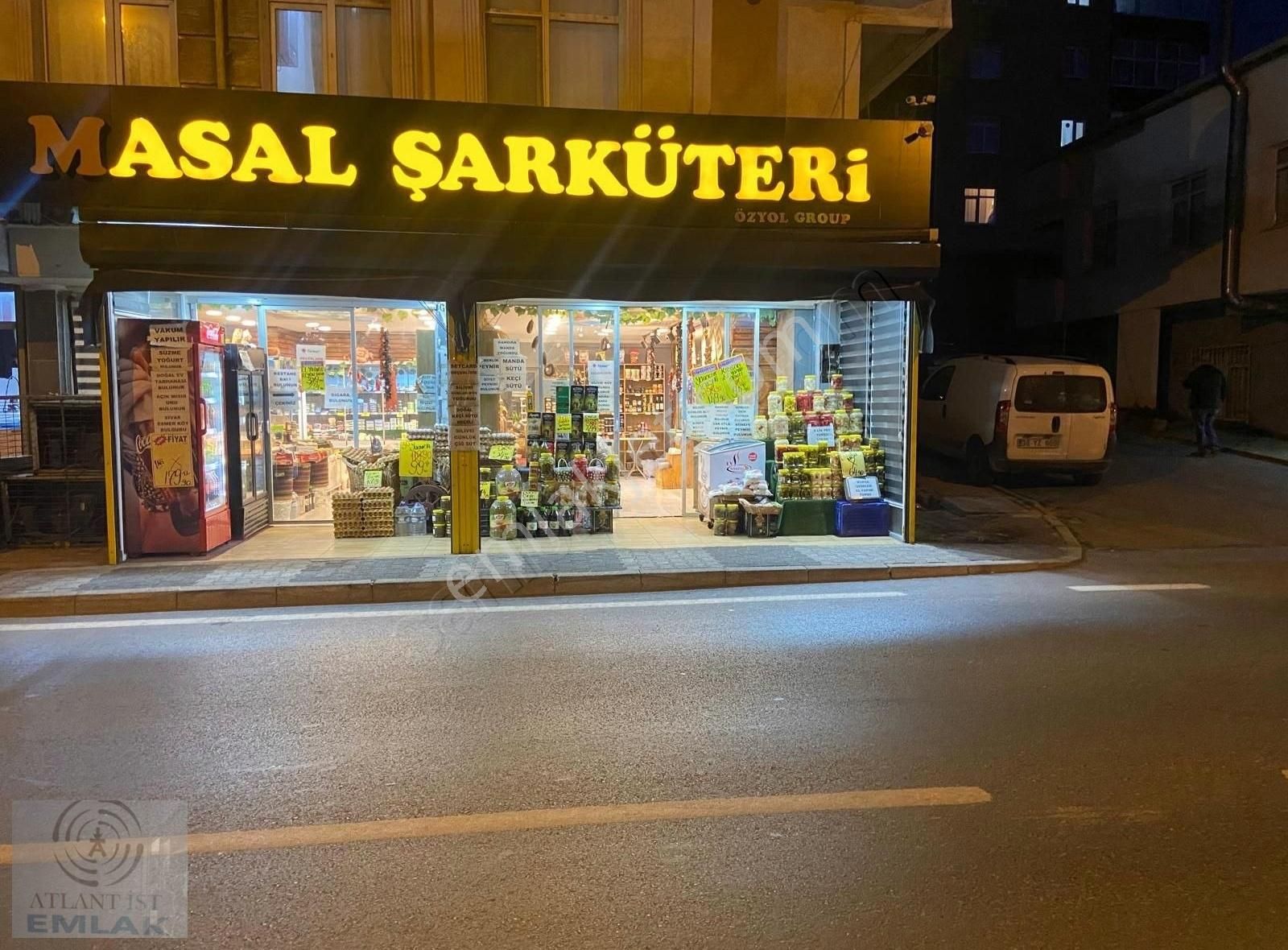 Ataşehir Kayışdağı Devren Dükkan & Mağaza KAYIŞDAĞINDA CADDE ÜSTÜ KÖŞEBAŞI MALZEMELİ&MÜŞTERİLİ ŞARKÜTERİ