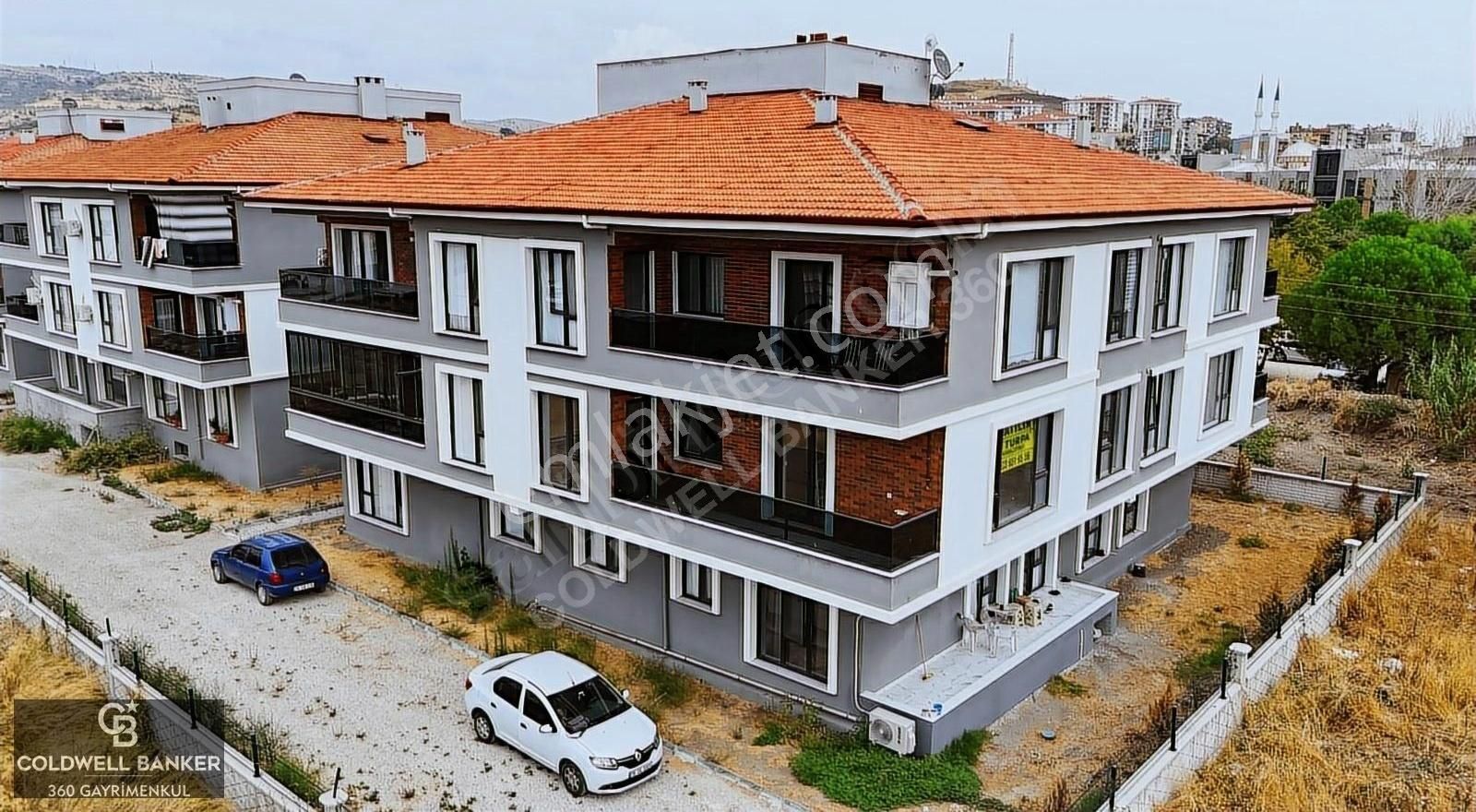 Bergama Fatih Satılık Daire İZMİR / BERGAMA FATİH MAHALLESİNDE 2+1 SATILIK DAİRE