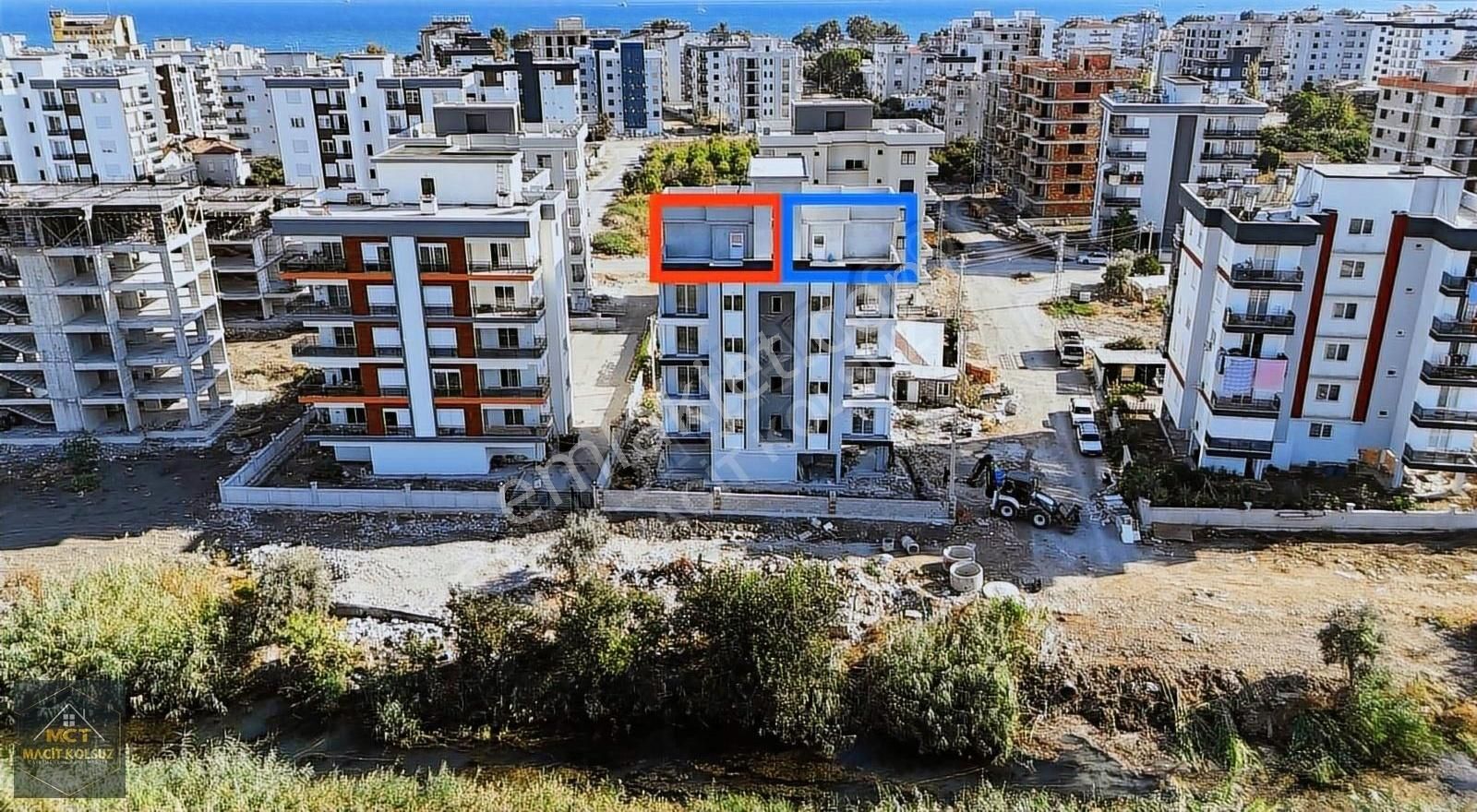 Finike Kum Satılık Daire Denize Yakın Doğa Manzaralı Teraslı 90 M2 1+1 Satılık Daire