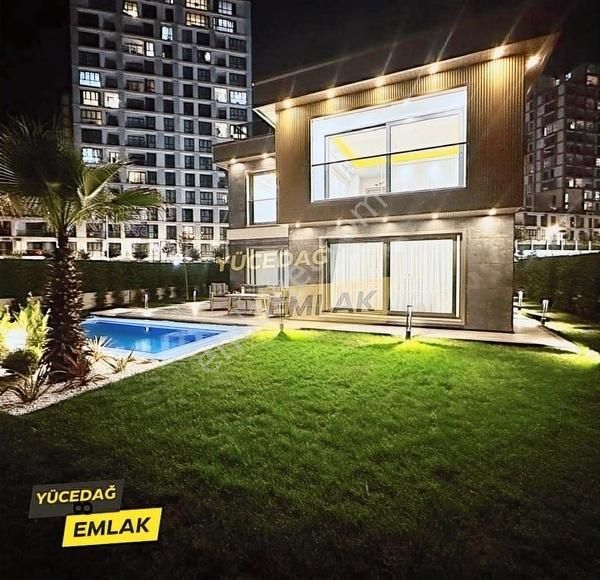 Başakşehir Bahçeşehir 2. Kısım Satılık Villa İSTANBUL BAHÇEŞEHİR 2.KISIM MUHTEŞEM KONSEPT SATILIK LÜKS VİLLA.