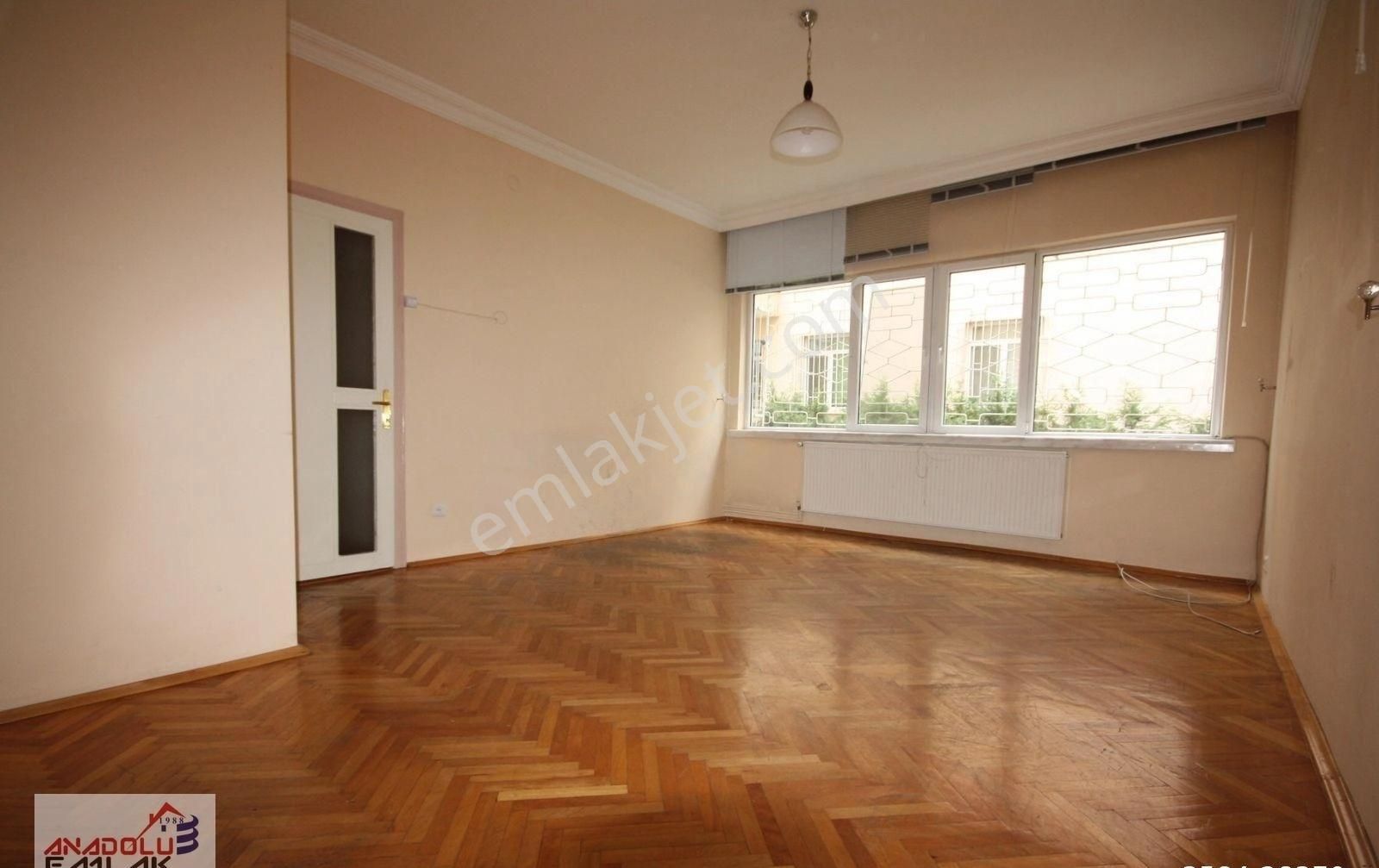 Çankaya Bahçelievler Kiralık Daire ANKARA BAHÇELİEVLER DE 3+1 KOMBİLİ BAKIMLI YÜKSEK GİRİŞ