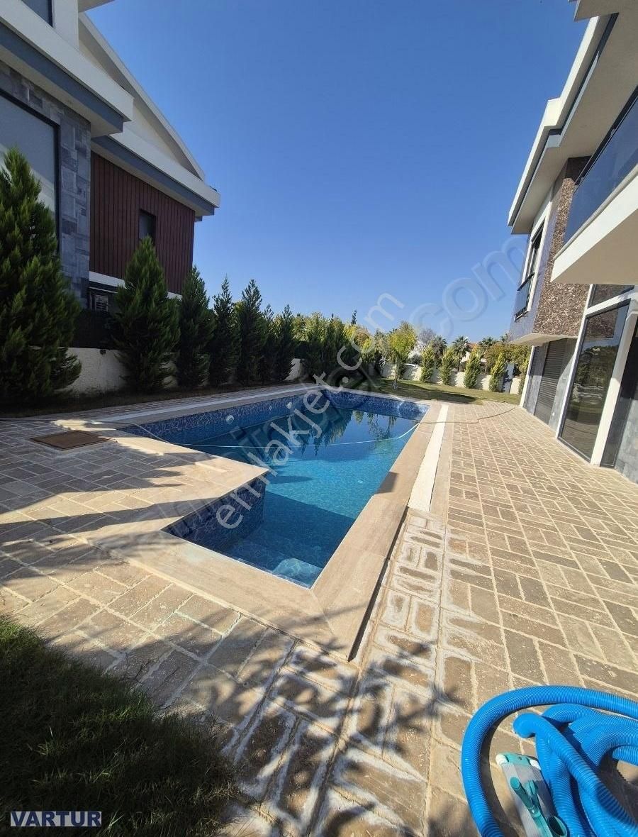 Çiftlikköy De Satılık 4+1 Lüx Villa - Görsel 26