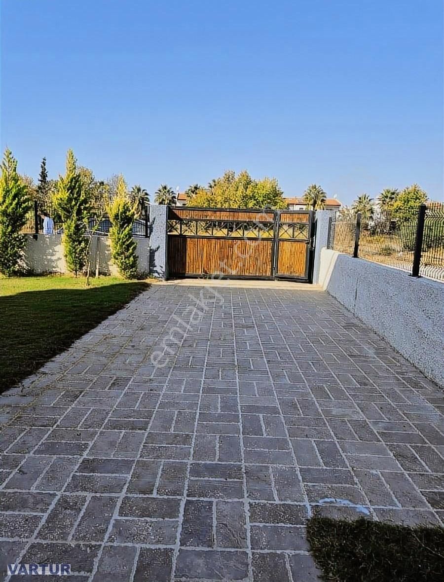 Çiftlikköy De Satılık 4+1 Lüx Villa - Görsel 2