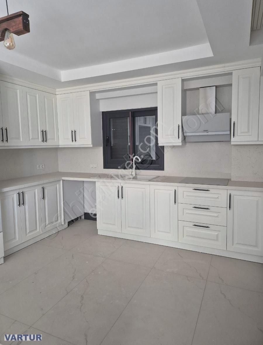 Çiftlikköy De Satılık 4+1 Lüx Villa - Görsel 10