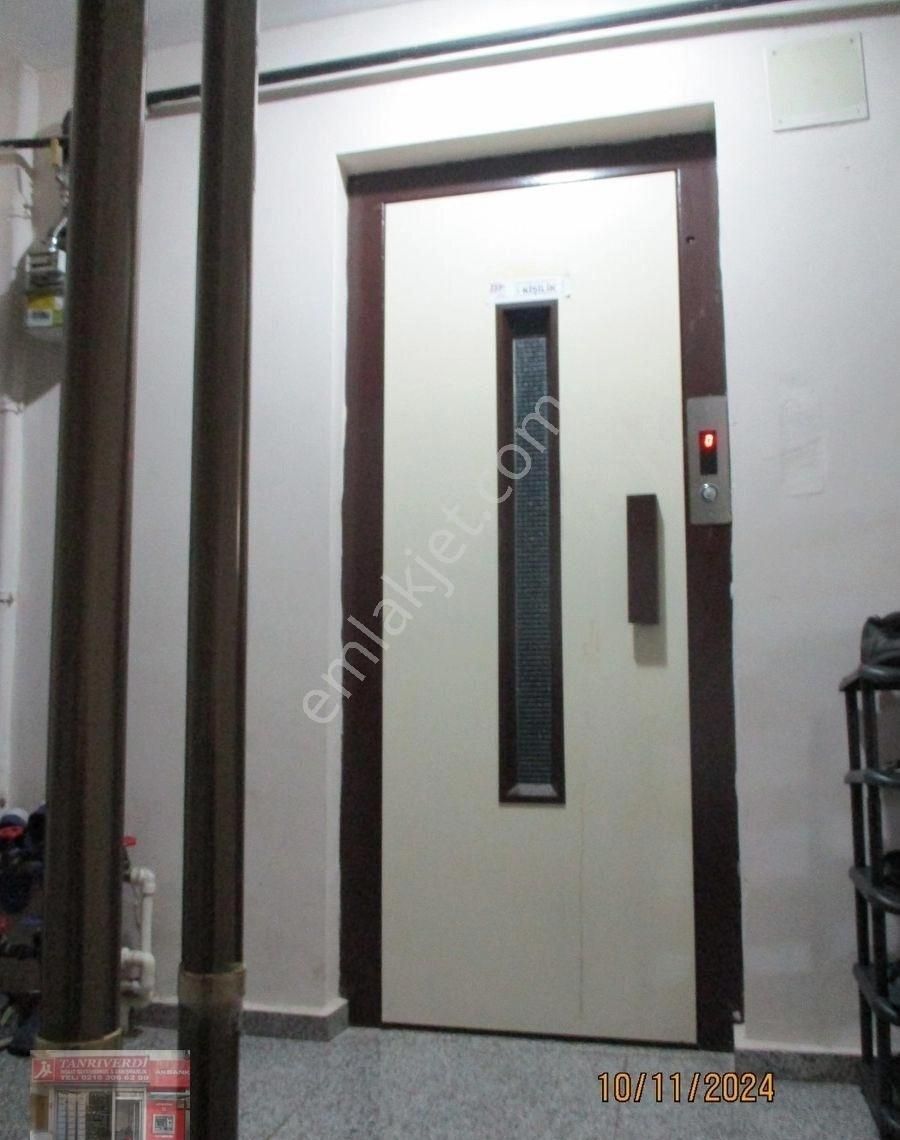 Kartal Merkez Karlıktepede Tanrıverdi Gayrimenkulden Satılık Daire 3+1, - Görsel 11