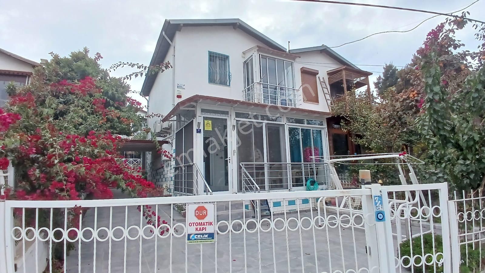 Kuşadası Kadınlar Denizi Satılık Villa  KADINLAR DENİZİ'NDE DENİZE YÜRÜME MESAFESİ 3+1 MASRAFSIZ VİLLA..