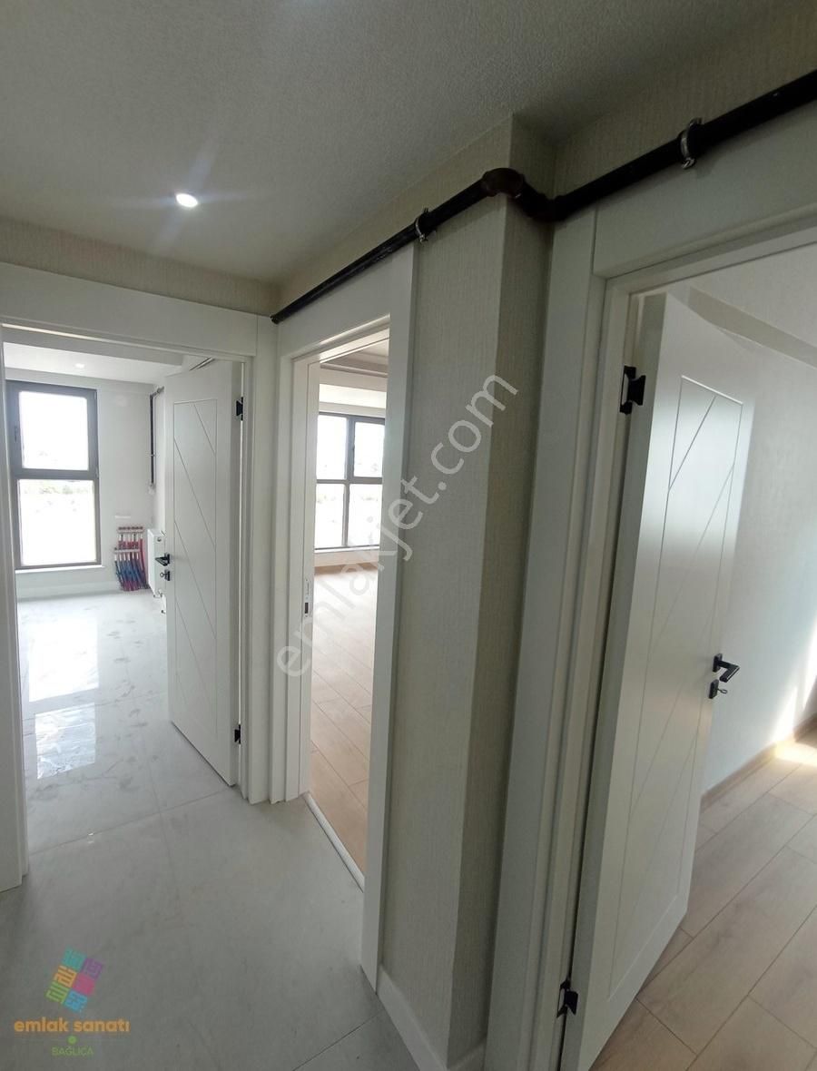 Etimesgut Topçu Satılık Daire TOPÇU MAHALLESİ OTOBANA YAKIN 2+1 SIFIR OTOPARKLI DAİRE