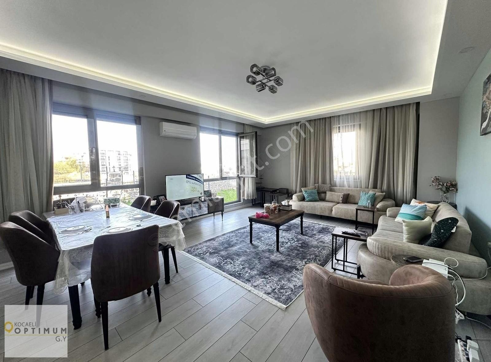 Başiskele Yeşilyurt Satılık Daire Optimum Gy'den Angora Park Sitesi Bahçe Kat 70 M2 Bahçeli Eşyalı