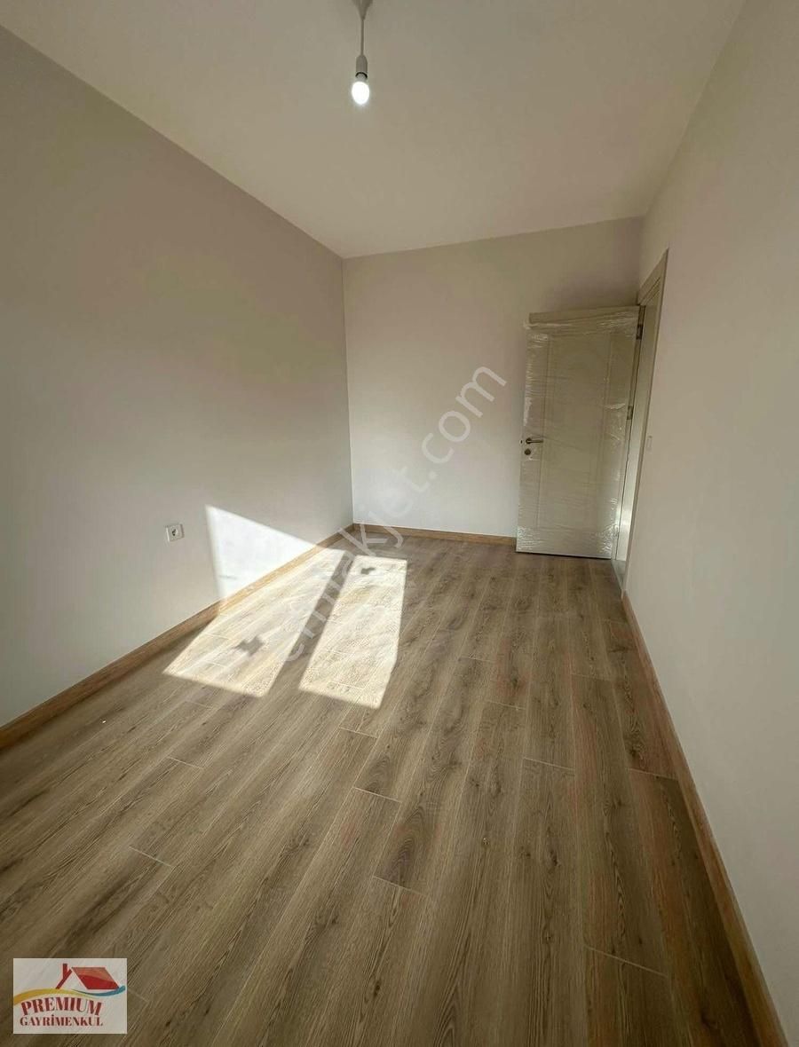 Başakşehir Güvercintepe Kiralık Daire Kayapark Sakura evlerinde Kiralık Boş sıfır 2+1 Daire 75m2