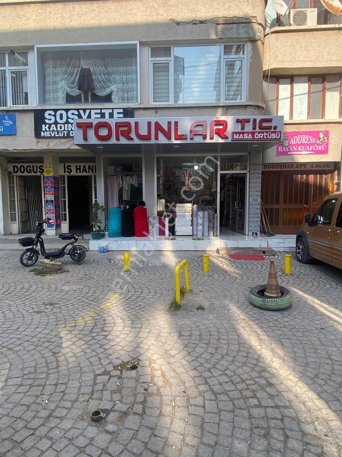 Akşehir Selçuk Satılık Dükkan & Mağaza Eva gayrimenkul‘den çarşı merkezde dükkan