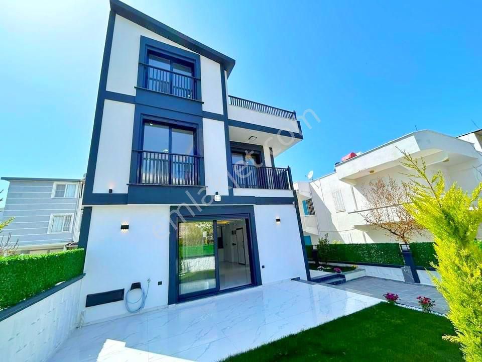 Didim Mersindere Satılık Villa Eşsiz 3+1 Geniş Teraslı 3+1 Sıfır Müstakil Villa