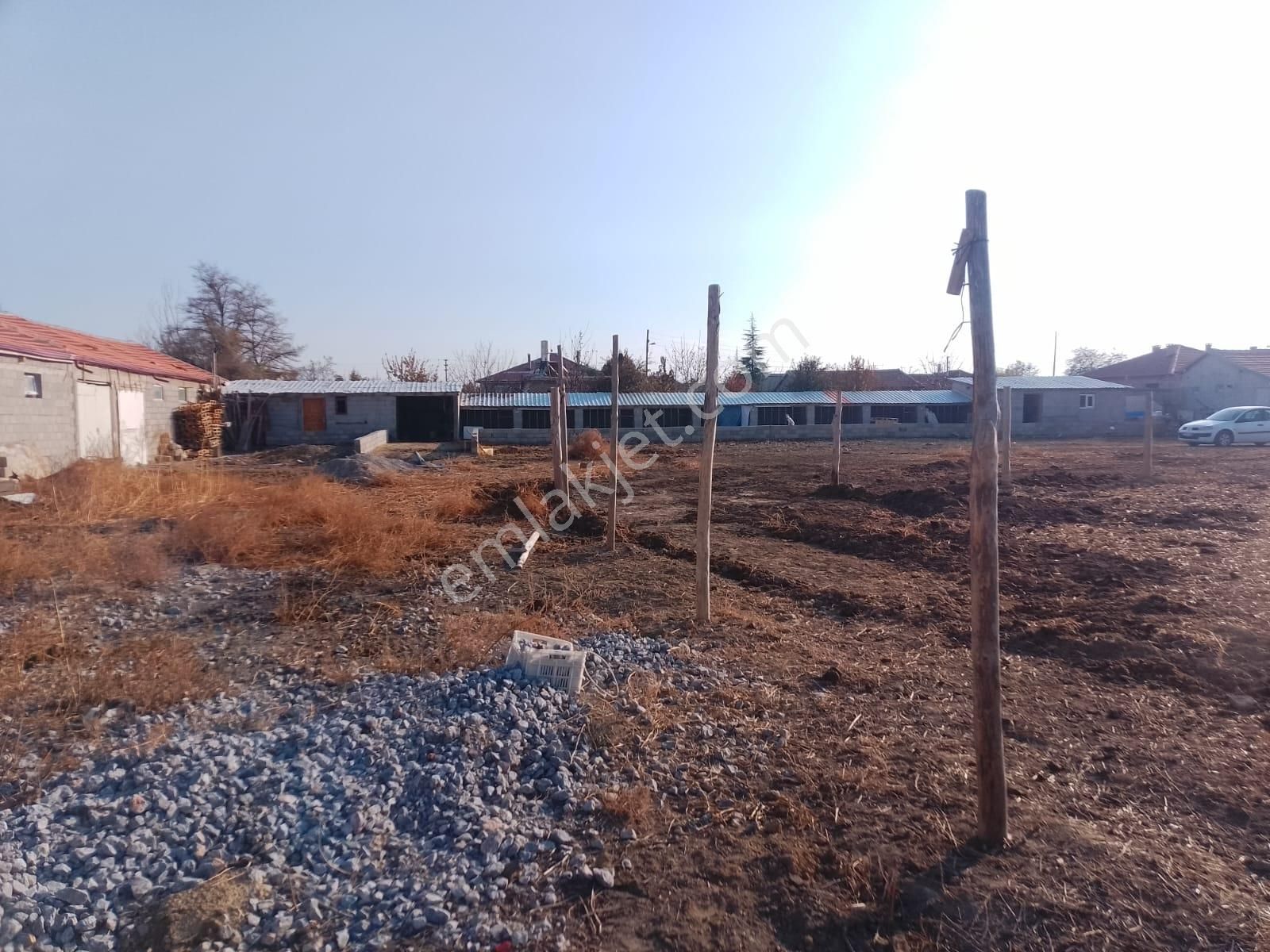 Akçay Emlak'tan Akşehir Ortaköy Mahallesinde Kurulu Düzende Satılık Çiftlik - Görsel 10