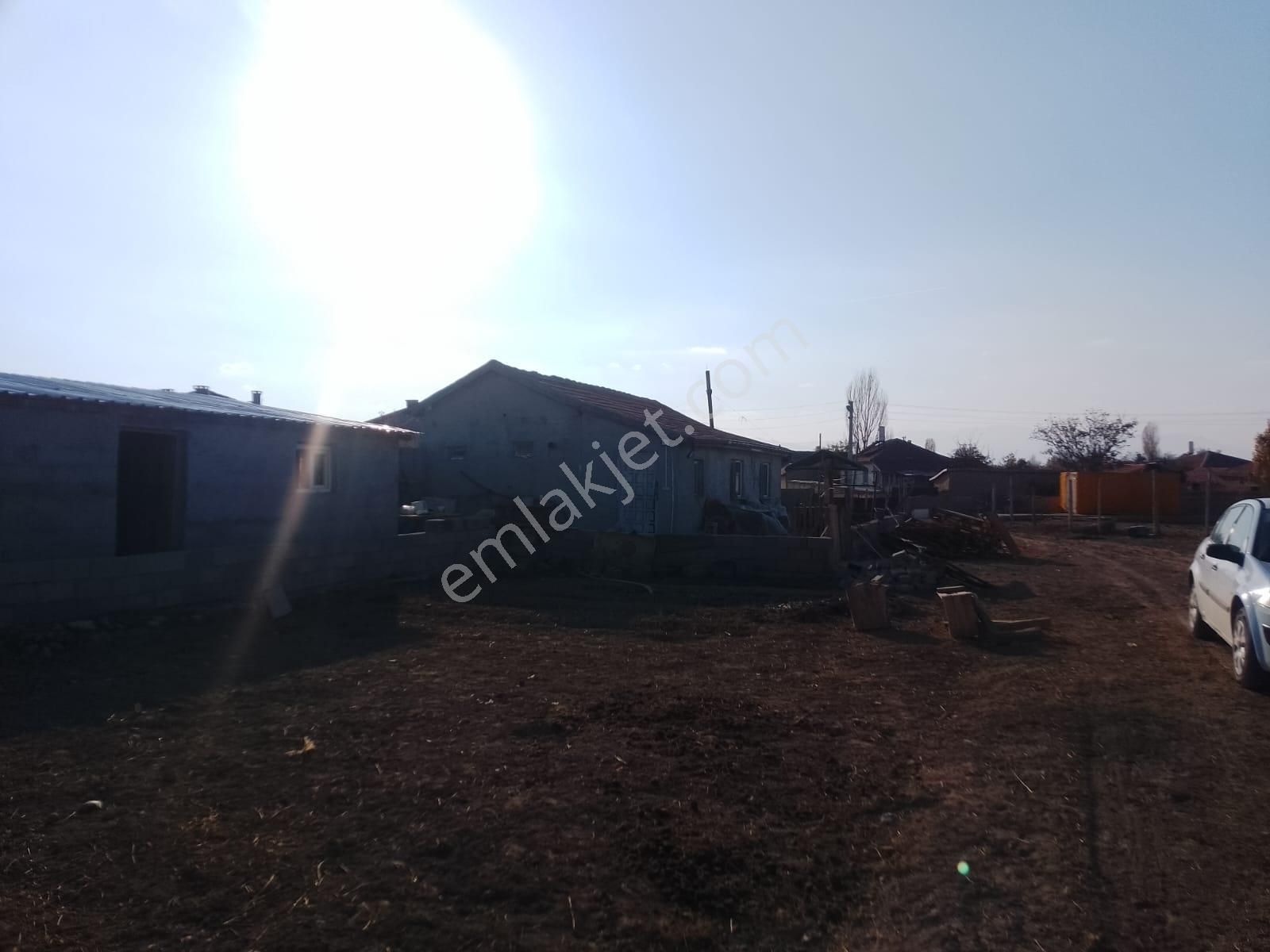 Akçay Emlak'tan Akşehir Ortaköy Mahallesinde Kurulu Düzende Satılık Çiftlik - Görsel 17