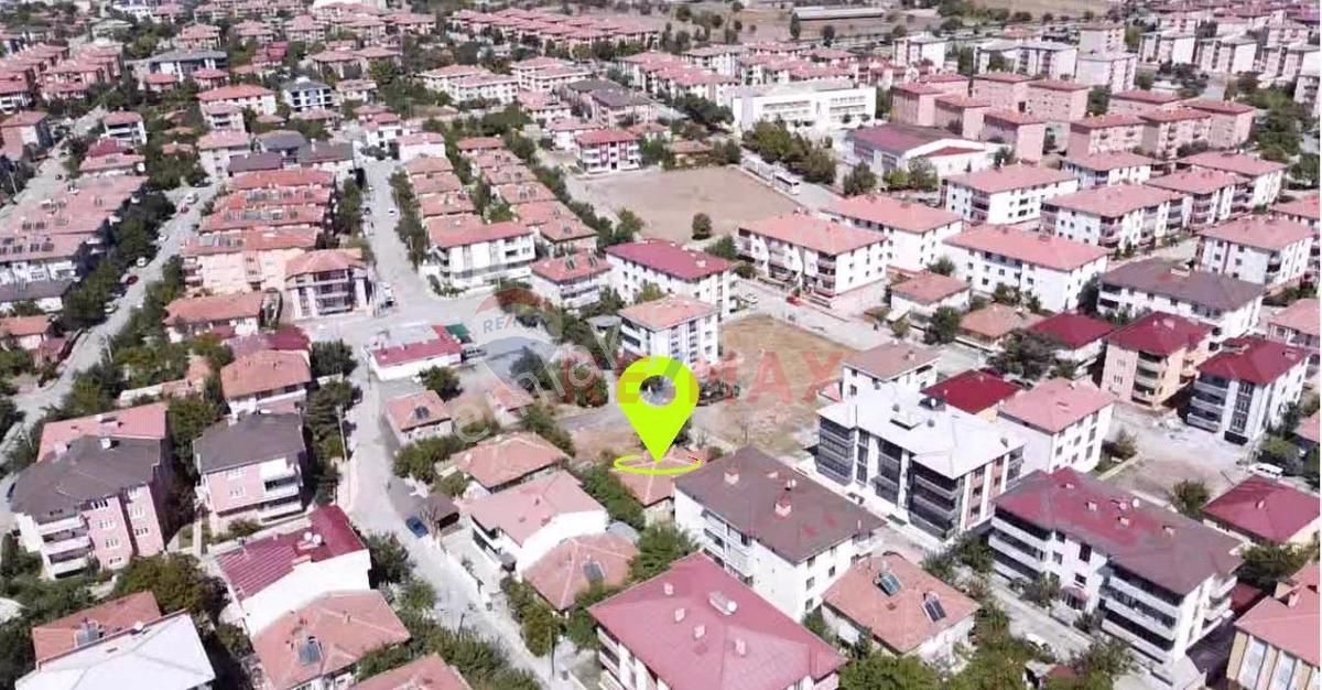 Erzincan Merkez Aziz Baba Satılık Konut İmarlı REMAX DEM'DEN BAHÇELİEVLER MAHALLESİNDE SATILIK ARSA