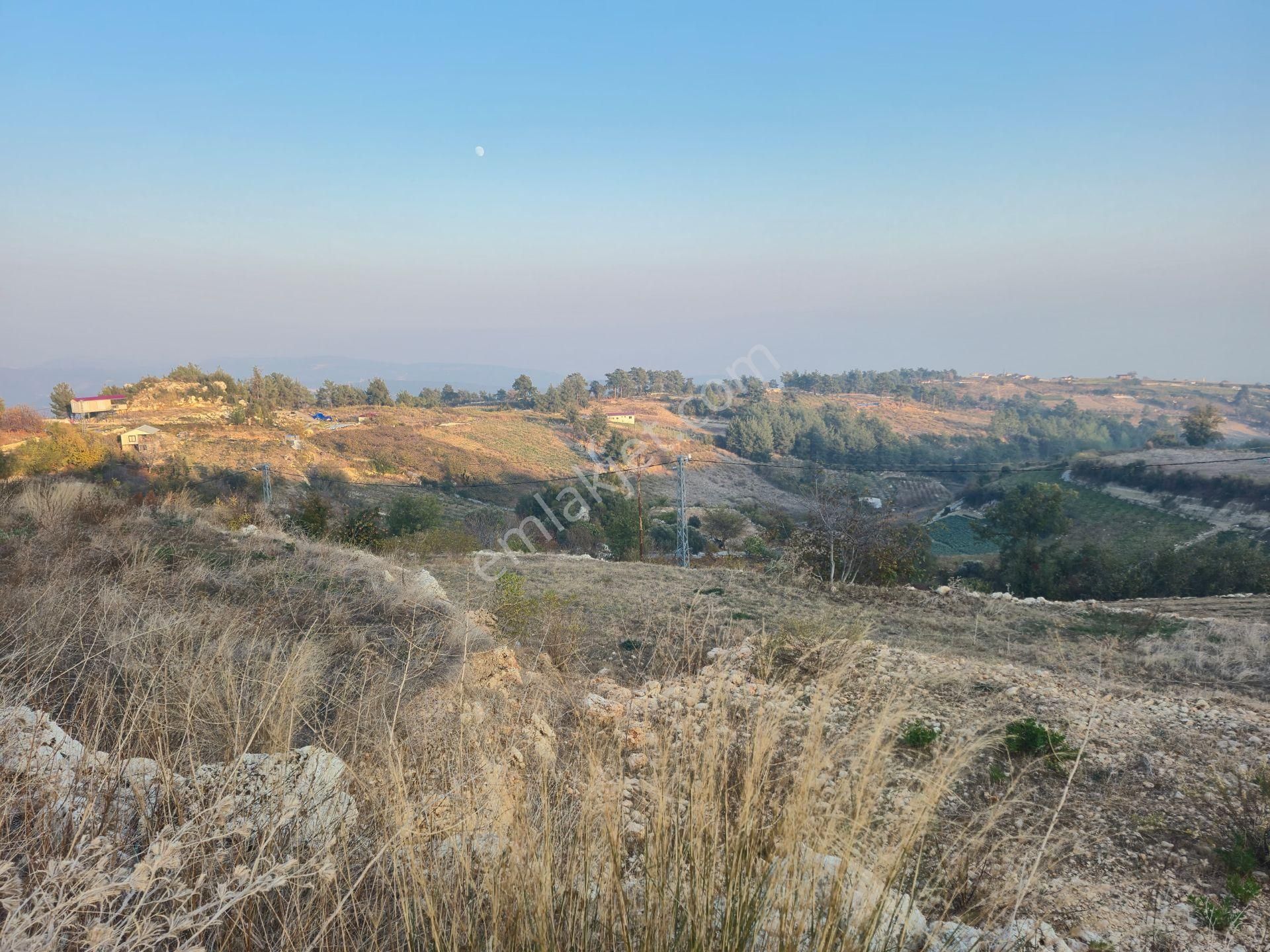 Erdemli Sıraç Satılık Konut İmarlı  ASLAN'DAN SIRAÇ'TA VİLLA YAPIMINA UYGUN, İMARLI 430 M2 KUPON ARSA