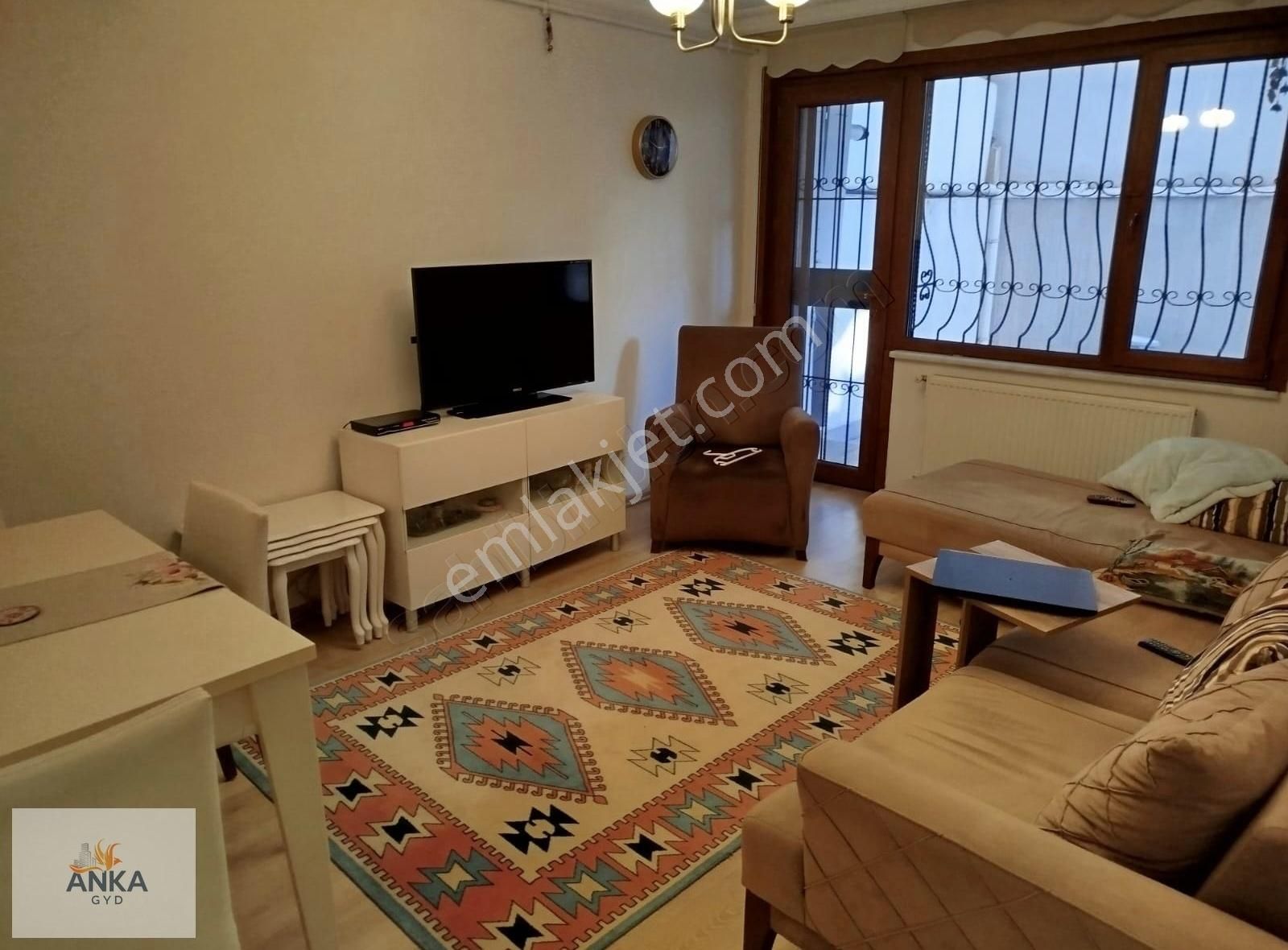 Gaziosmanpaşa Bağlarbaşı Satılık Daire GAZİOSMANPAŞA BAĞLARBAŞI PULLU SOKAK BAHÇEKATI SATILIK 2+1 DAİRE