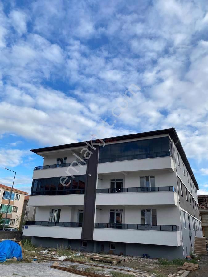 Erzincan Merkez Demirkent Satılık Daire REMAX DEM'DEN DEMİRKENTTE 2+1 UYGUN FiYATLI FIRSAT SATILIK DAİRE