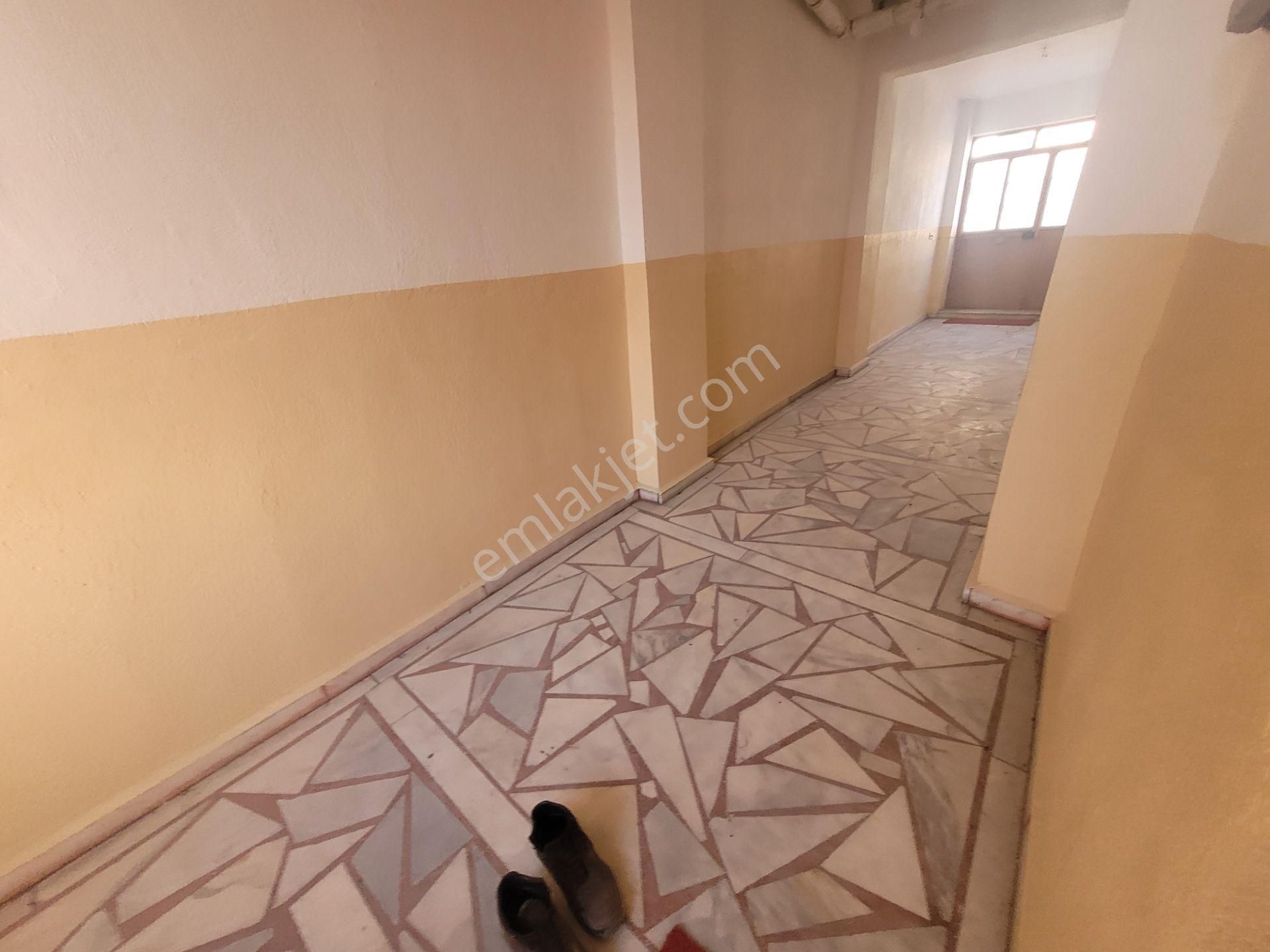 İlbey // Şuhut Cumhuriyet Cad.de Dükkan+1 Daireli Müstakil Bina - Görsel 19