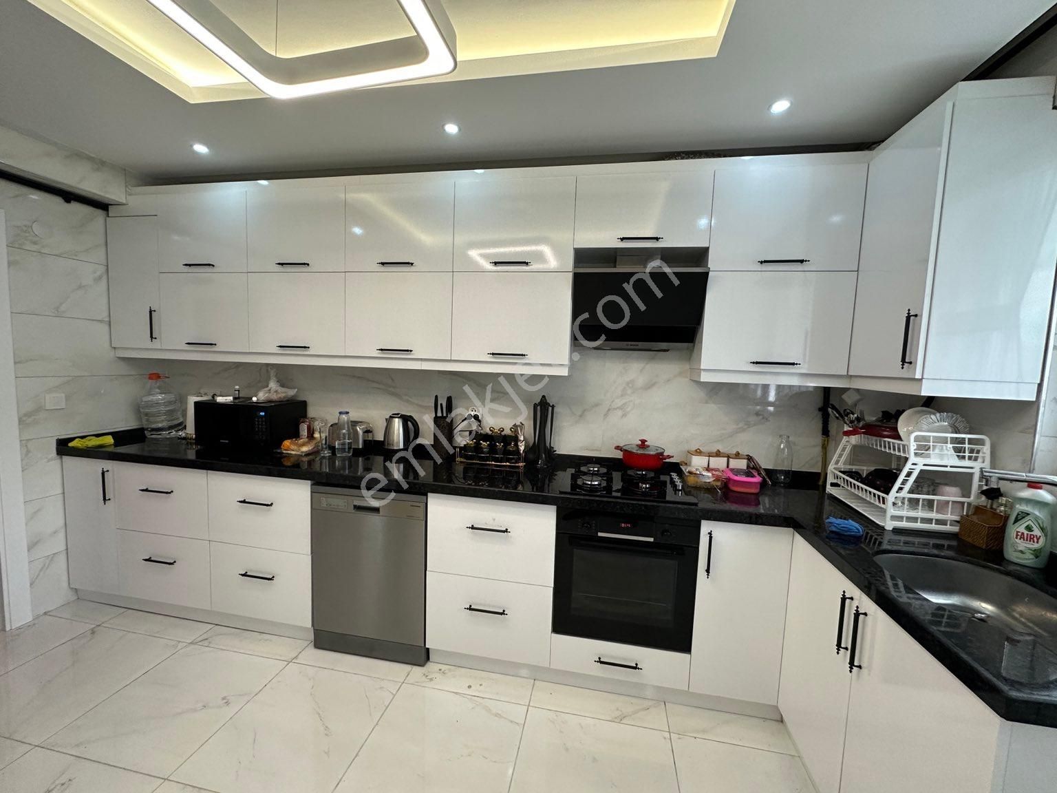 Başakşehir Başakşehir Satılık Daire  BAŞAKŞEHİR ONURKENT EŞYALI FULL YAPILI 2+1 SATILIK DAİRE