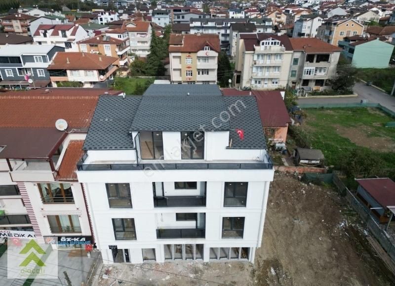 Kartepe Emekevler Satılık Daire KARTEPE EMEKEVLER MH. HARİKA KONUMDA SATILIK 3+1 DAİRE