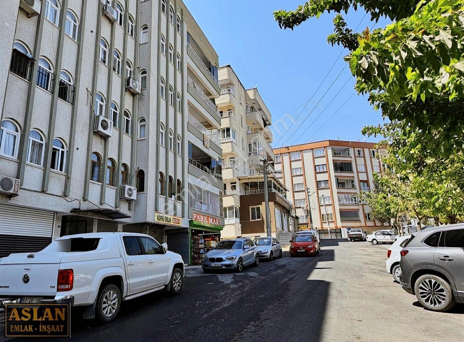 Haliliye Osman Gazi Satılık Daire SALİH ASLANDAN TURGUT ÖZAL PARK KARŞISI 4 ODA GENİŞ BÜYÜK DAİRE