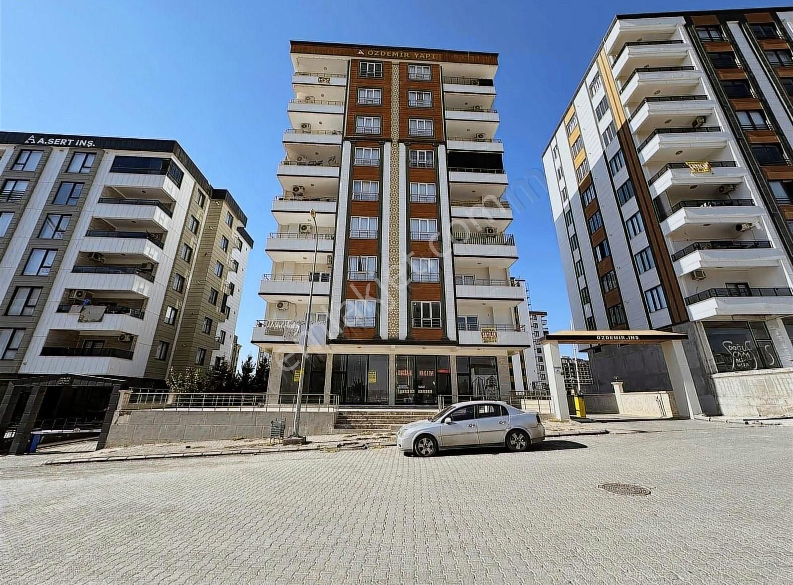 Karaköprü Doğukent Kiralık Dükkan & Mağaza KARAKÖPRÜ DOĞUKENTTE 2 KATLI SÜPER KİRALIK DÜKKAN