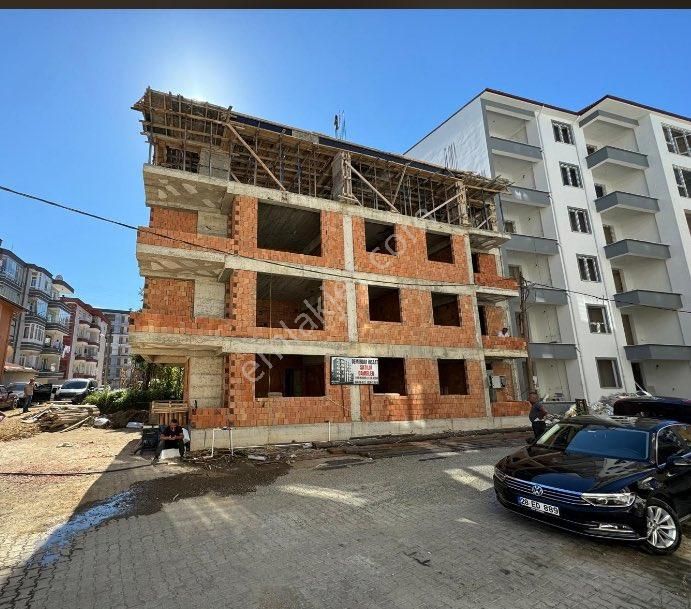 Bulancak İhsaniye Satılık Daire Arsev Gayrımenkulden İhsaniyede 1+1 68m2 Araç Takaslı Satılık Daire