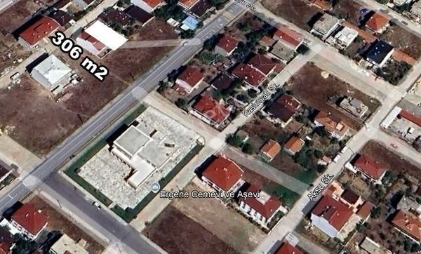 Ergene Sağlık Satılık Konut İmarlı SAĞLIK MAHALLESİNDE CEM EVİNE YAKIN 0,40 3 KAT İMARLI ACİL 306M2 SATILIK ARSA