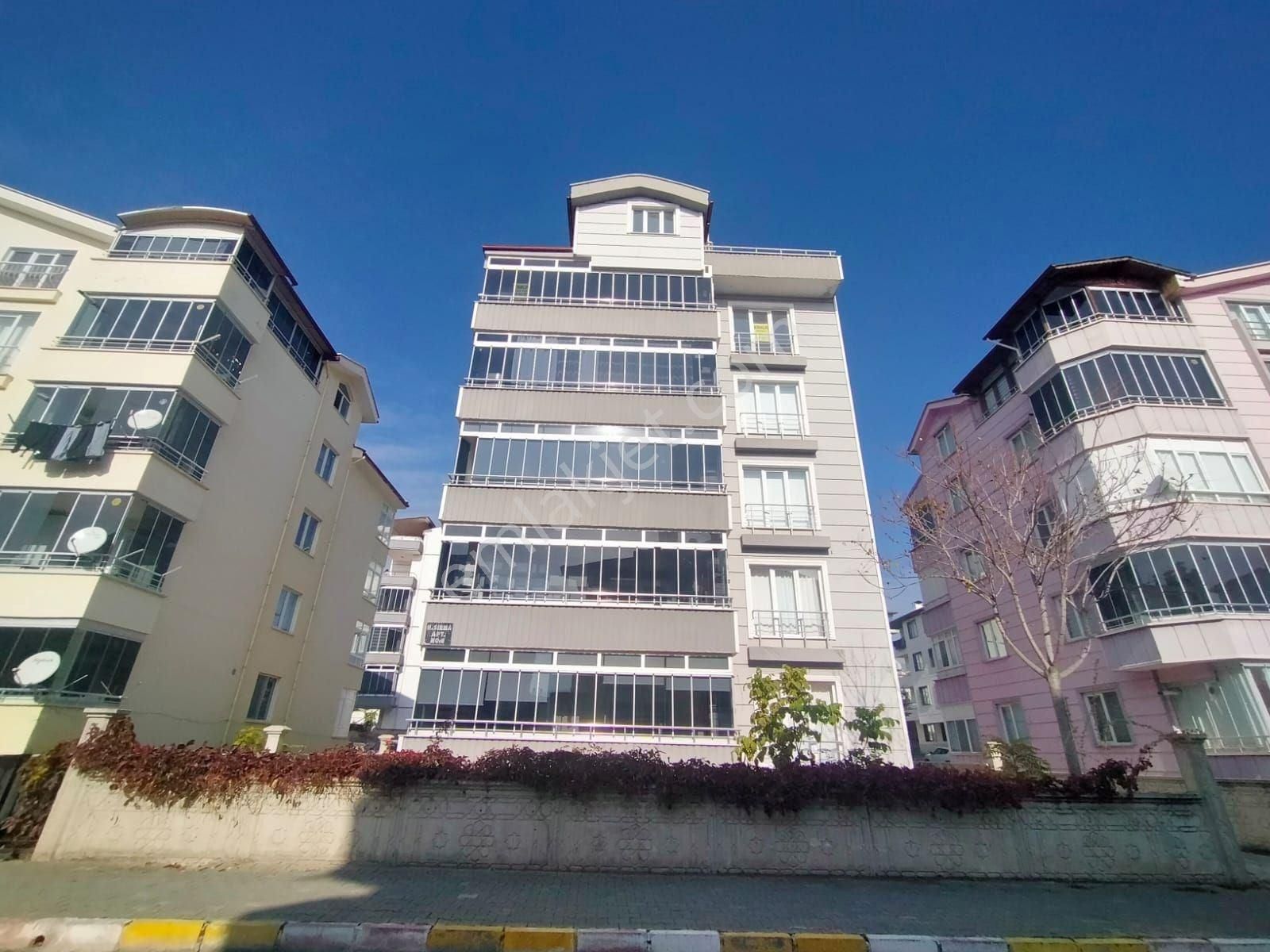 Tokat Merkez Karşıyaka Kiralık Daire VADİ EMLAK'TAN KARŞIYAKA MAHALLESİNDE KİRALIK 4+1 DUBLEKS DAİRE