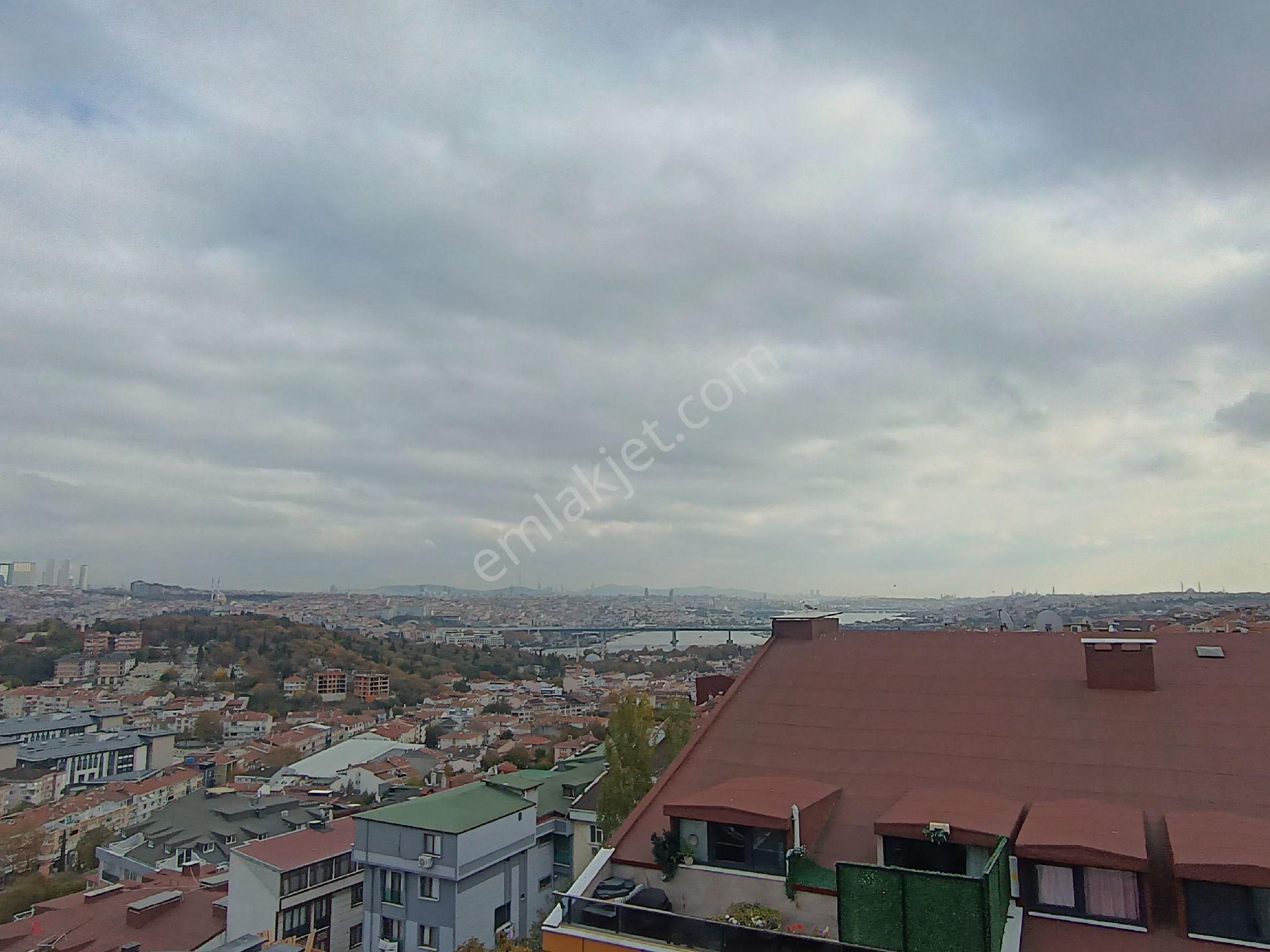 Eyüpsultan Rami Cuma Kiralık Daire 200 M2 MANZARALI, FULL TADİLATLI, ÇİFT BANYO MUTFAK, 4+2 FERAH DUBLEKS