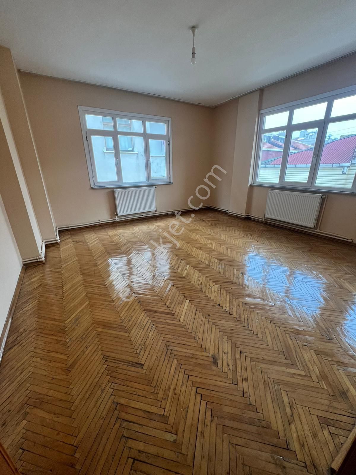 Avcılar Cihangir Kiralık Daire Avcılar Cihangir Mahallesi'nde 2+1 kiralık daire