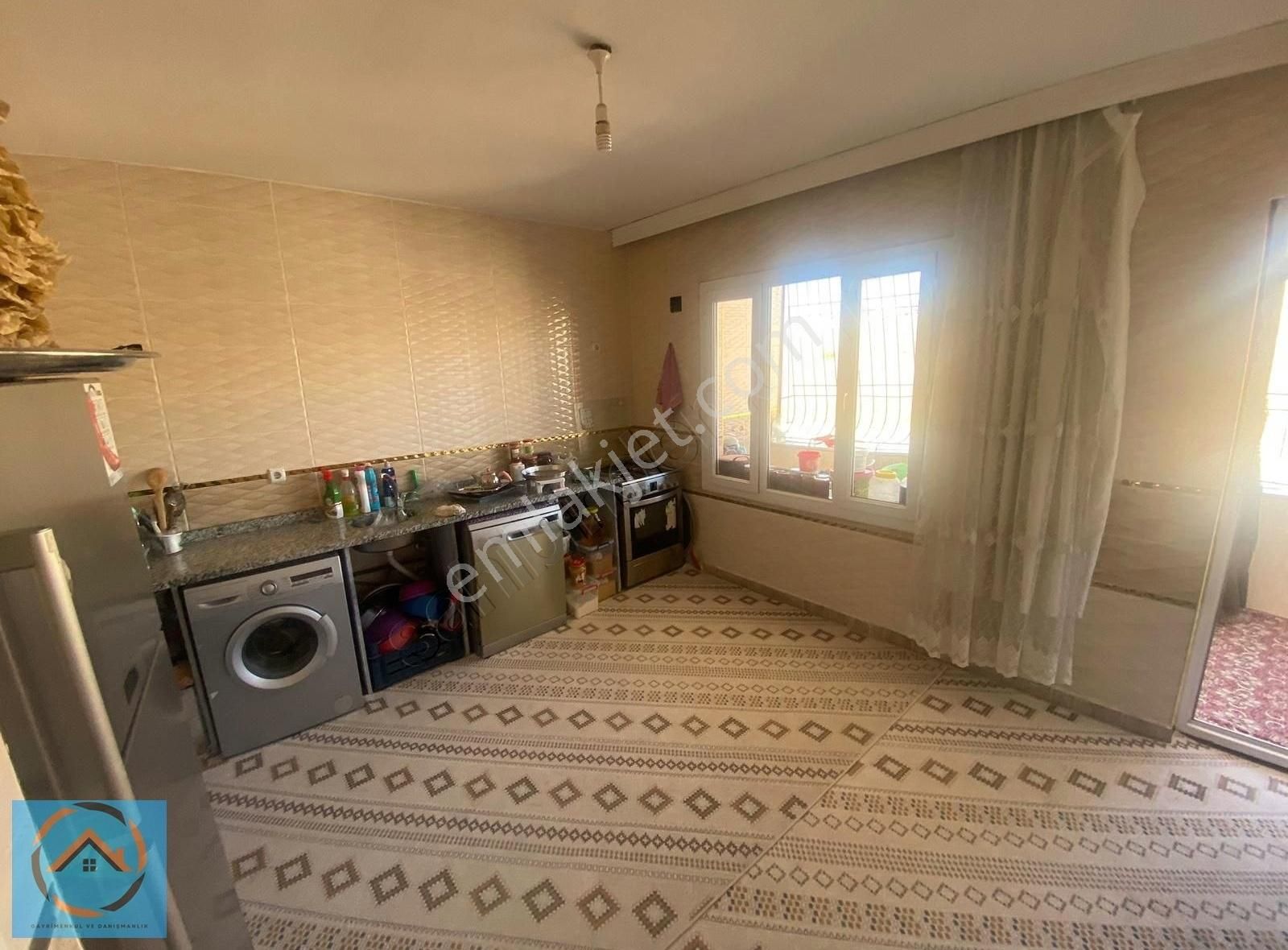 Taşlıcada Altı Ayaklı Geniş Oturum - Görsel 2