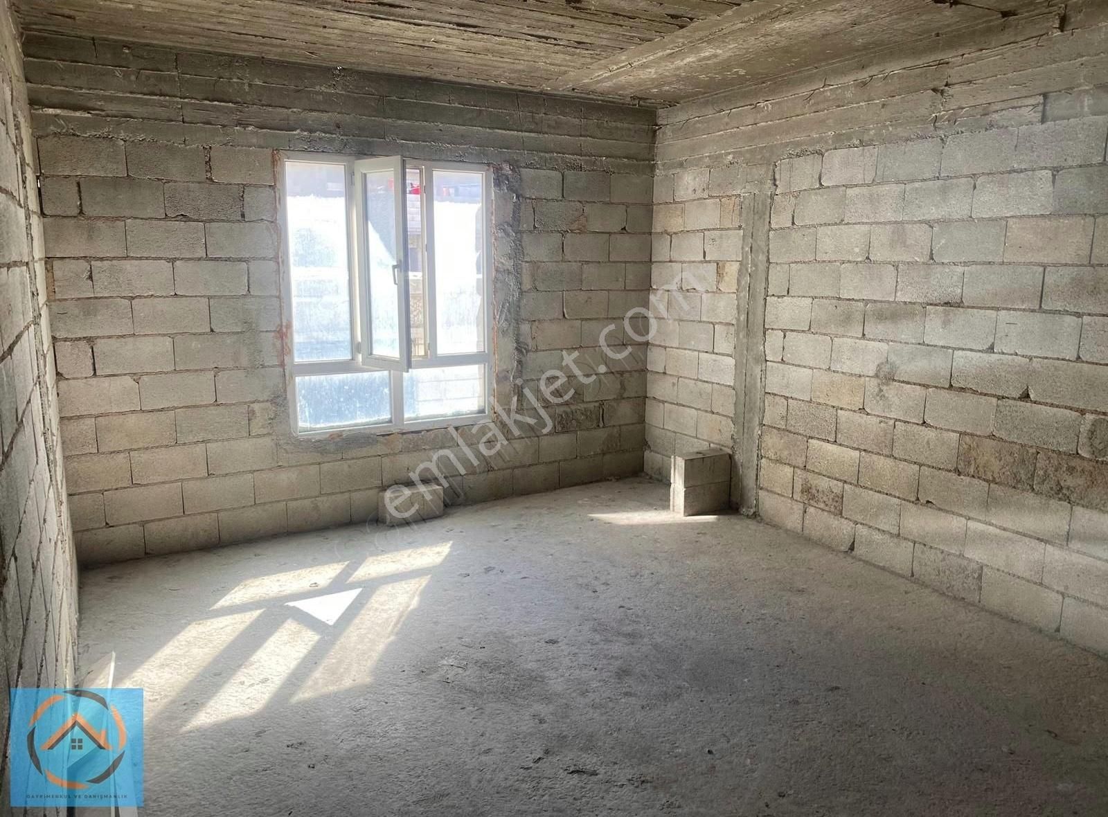 Taşlıcada Altı Ayaklı Geniş Oturum - Görsel 12