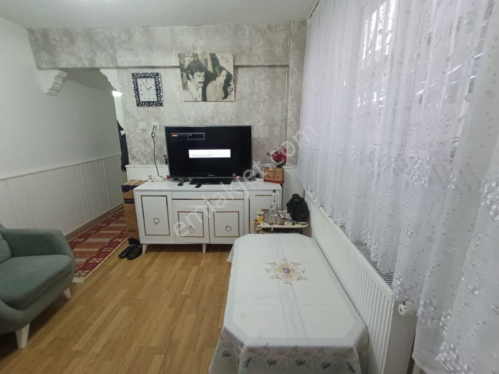 Zeytinburnu Gökalp Satılık Daire GÖKALP'TE 75 M2 2+1 SATILIK DAİRE