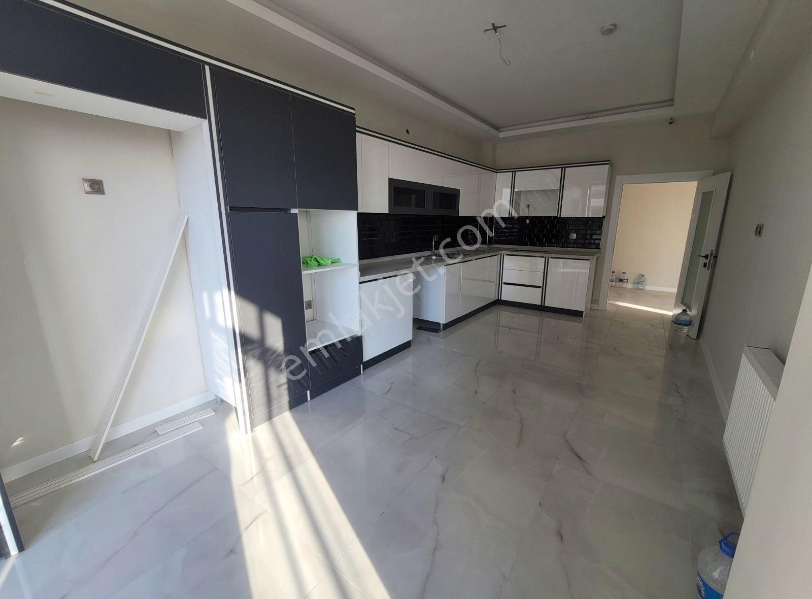 Elazığ Merkez Olgunlar Satılık Daire KAYA TERRACE DE SATILIK 4+1 LÜX DAİRE