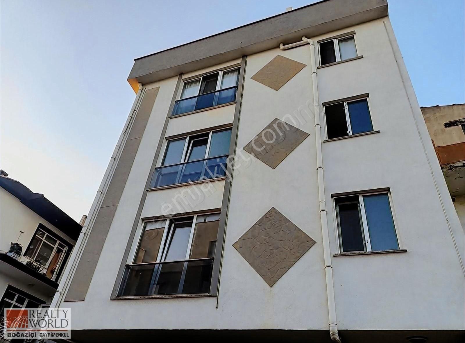 Çanakkale Merkez İsmetpaşa Kiralık Daire ÇANAKKALE MERKEZ CUMA PAZARI KARŞISINDA KİRALIK 1+1 DAİRE