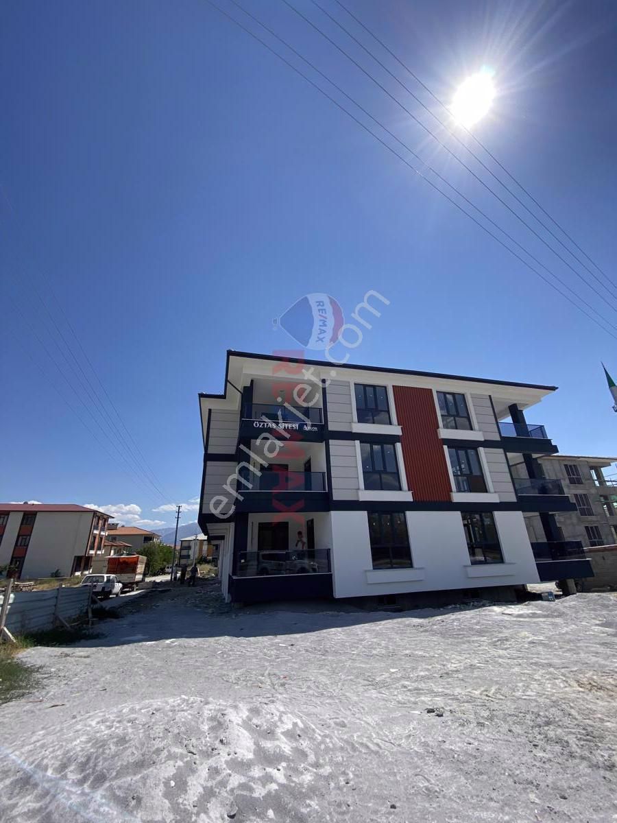 Erzincan Merkez Kazım Karabekir Satılık Daire REMAX/DAN KAZİM KARABEKİRDE LÜKS FIRSAT 3+1 SATILIK DAİRELER