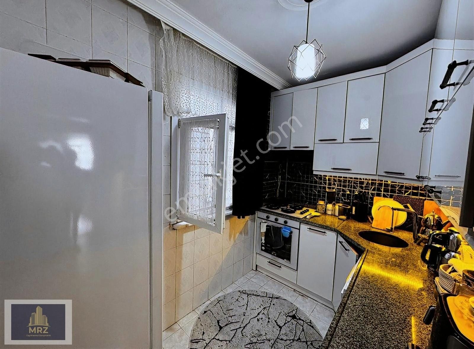 Pendik Fevzi Çakmak Satılık Daire MRZ GAYRİMENKUL'DEN FEVZİ ÇAKMAK MH. İÇİ YAPILI FIRSAT 3+1 DAİRE