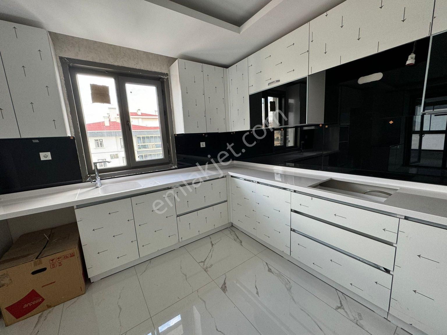 Keçiören Kanuni Satılık Daire  ANKARA KEÇİÖREN OVACIKTA SATILIK 4.5+1 LÜX DAİRE