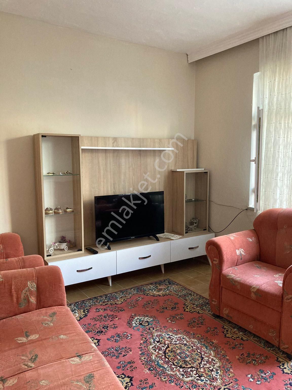 Lapseki Cumhuriyet Eşyalı Kiralık Daire Eşyalı 2+1 Ev