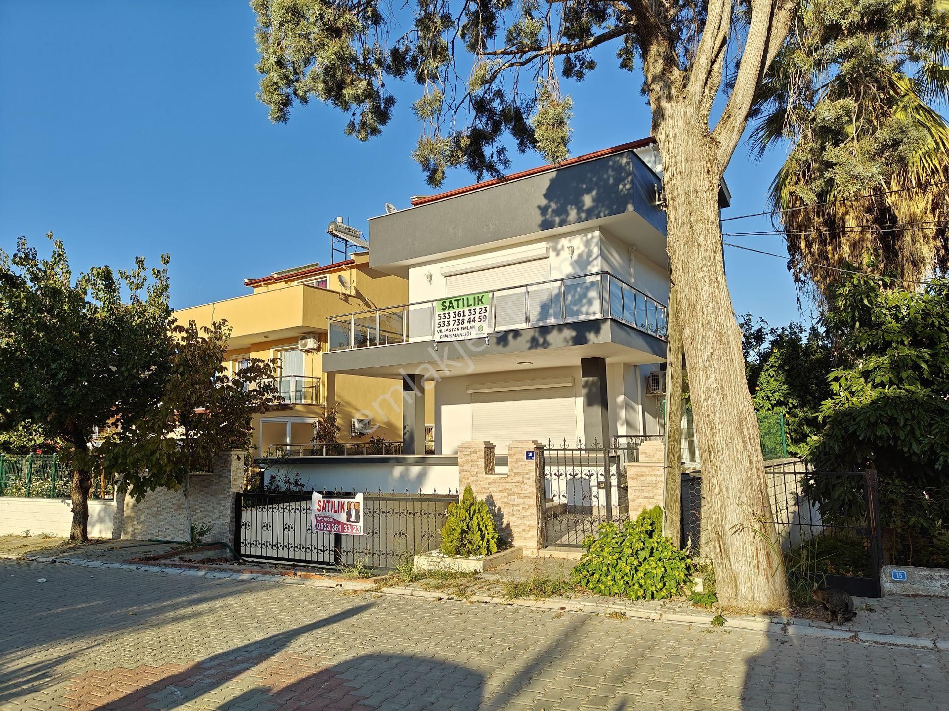 Kuşadası Güzelçamlı Satılık Villa ⭐⭐FİYAT DÜŞTÜ ⭐⭐KUŞADASI GÜZELÇAMLI DA LİMANA 200MT MESAFEDE TAM MÜSTAKİL TRİPLEKS YENİ 4+1 VİLLA 