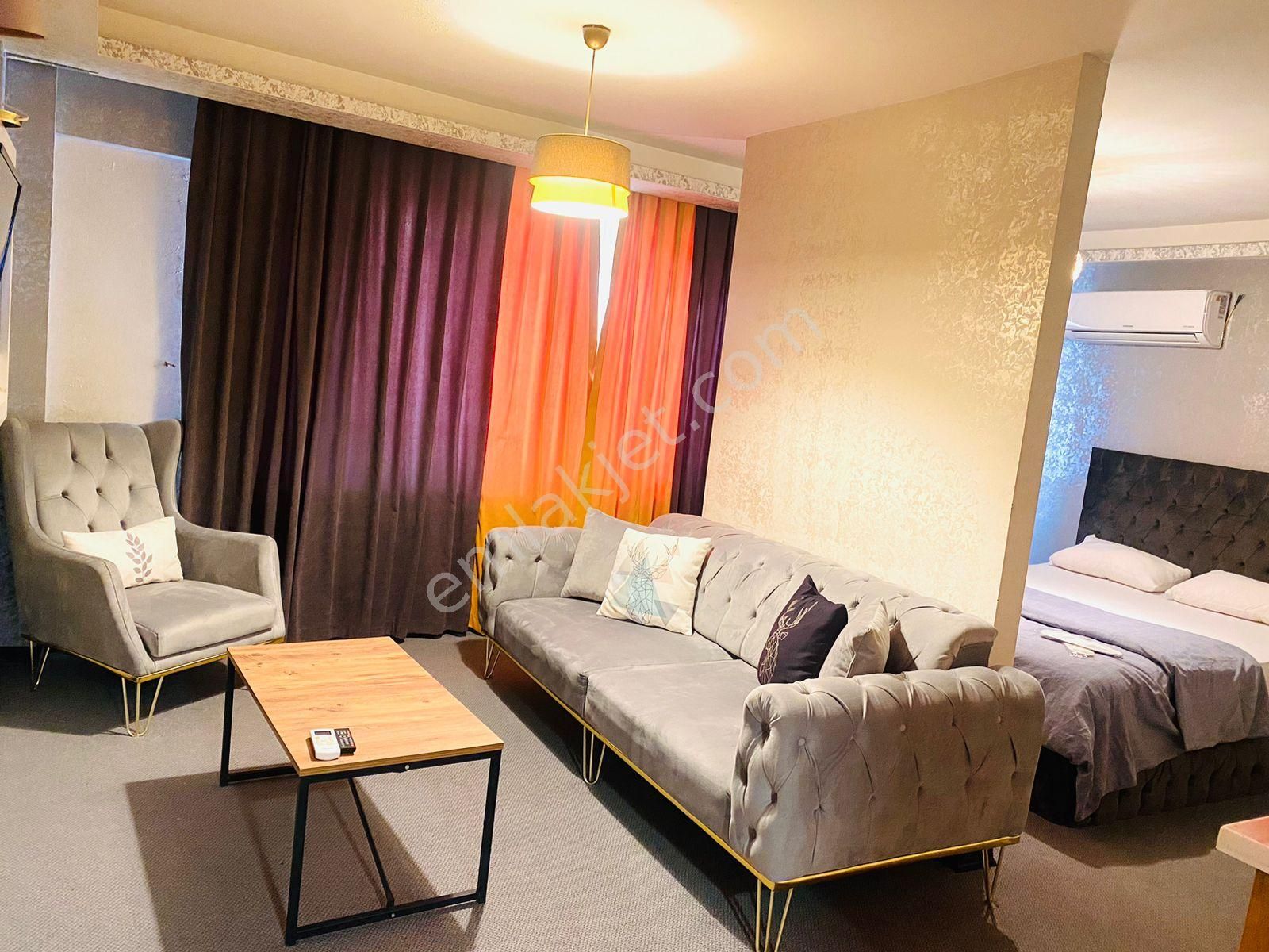 Karşıyaka Çarşı / İşbankası Sokağı Lüks 1+1süit Daireler // - Görsel 6