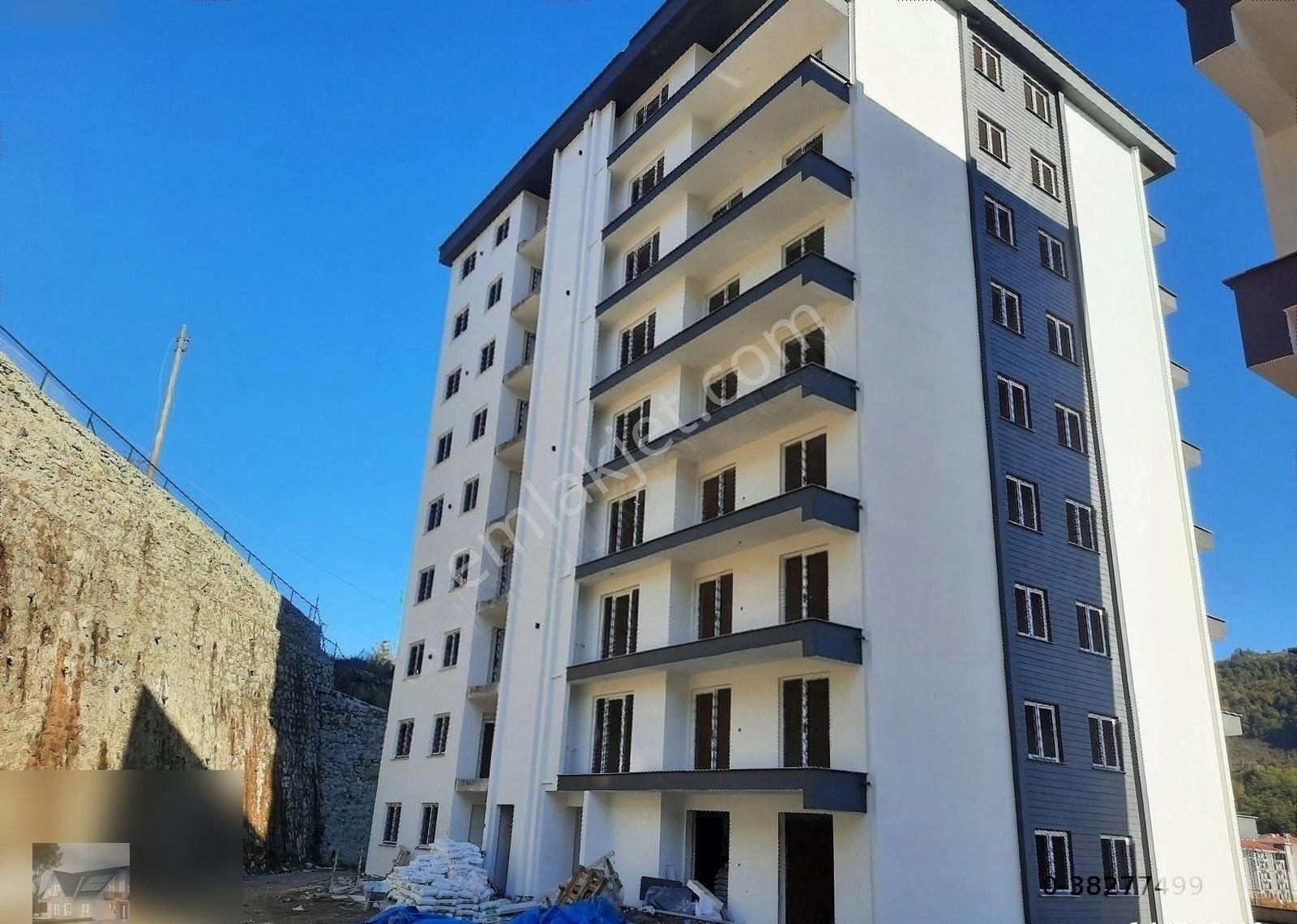 Giresun Merkez Aksu Satılık Daire AKSU ÖNALLAR STADYUM CADDE 2+1 SATILIK DAİRE