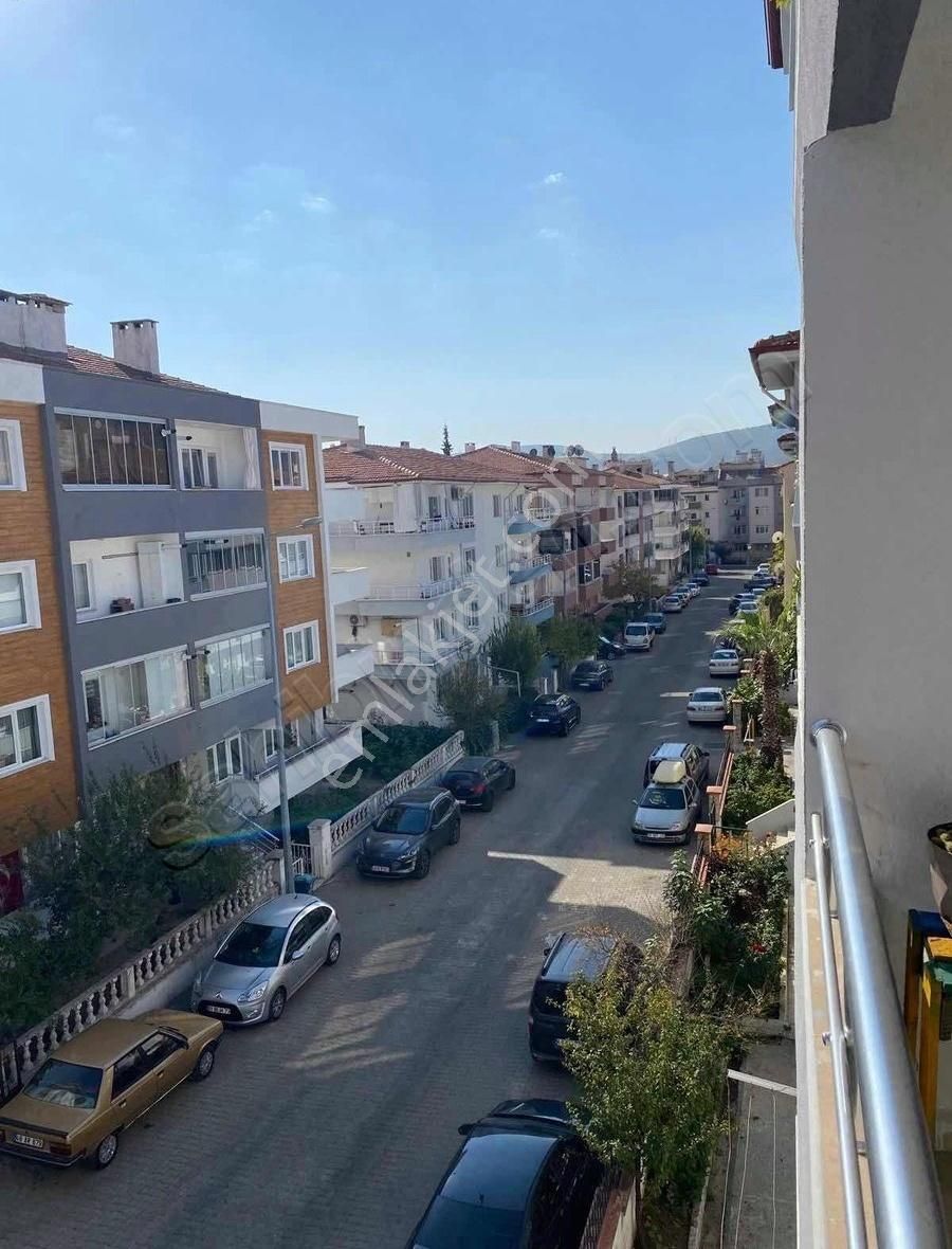 Menteşe Muslihittin Kiralık Daire 3+1 eşyasız vaziyette mükemmel konum