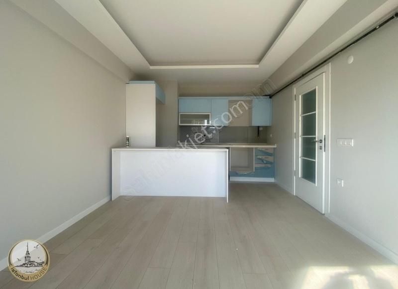 Bağcılar Kirazlı Kiralık Daire İstanbul House'dan Kirazlı'da 1+1 Sıfır Ara Kat Kiralık Daire