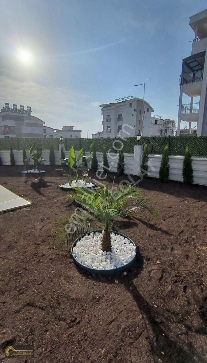 Manavgat Ilıca Satılık Daire MANAVGAT ILICADA HAVUZLU BİNAMIZDA SATILIK DAİRE VE DUBLEKSLER