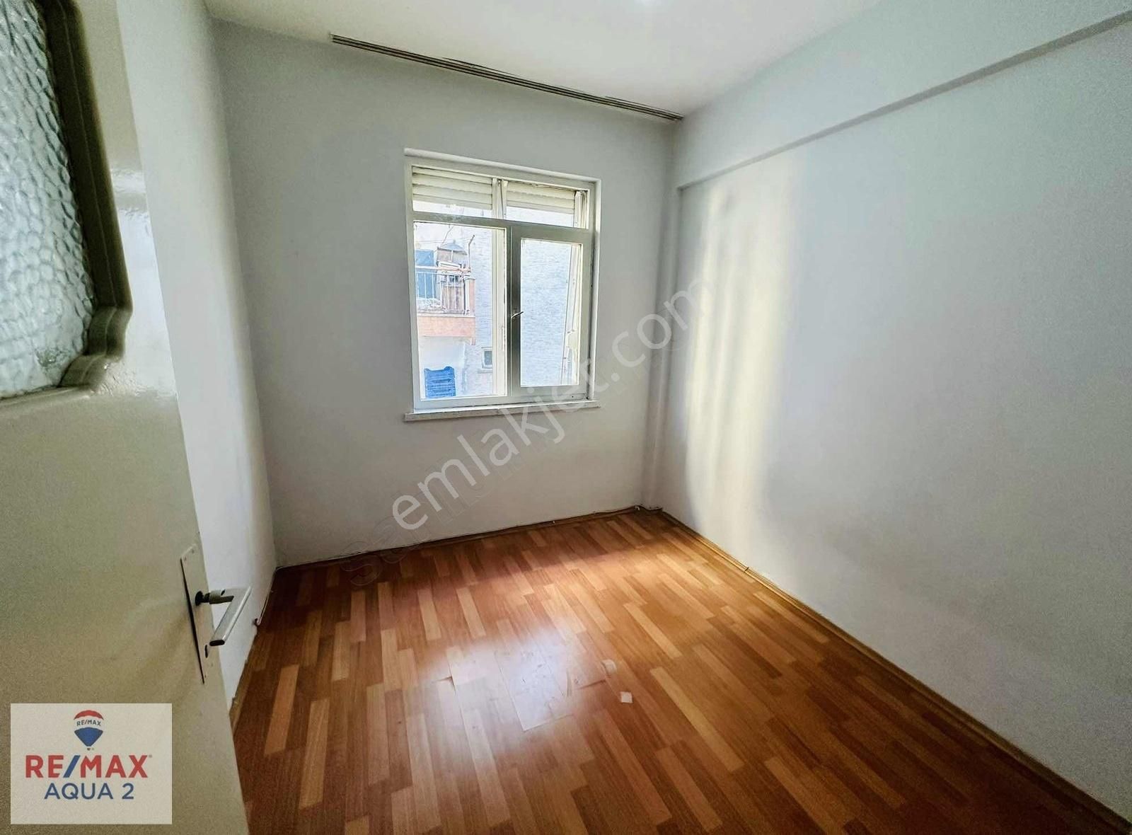 Kepez Özgürlük Kiralık Daire Dokuma Çağlayan Lisesi Yakını 3+1 Ara Kat Kiralık Daire