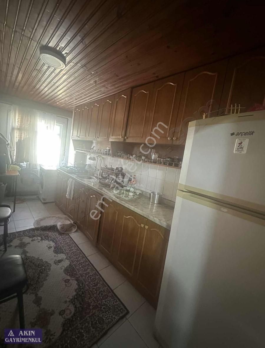 Zeytinburnu Beştelsiz Satılık Daire ZEYTİNBURNU BEŞTELSIZ MAH 2+1 SATILIK DAİRE