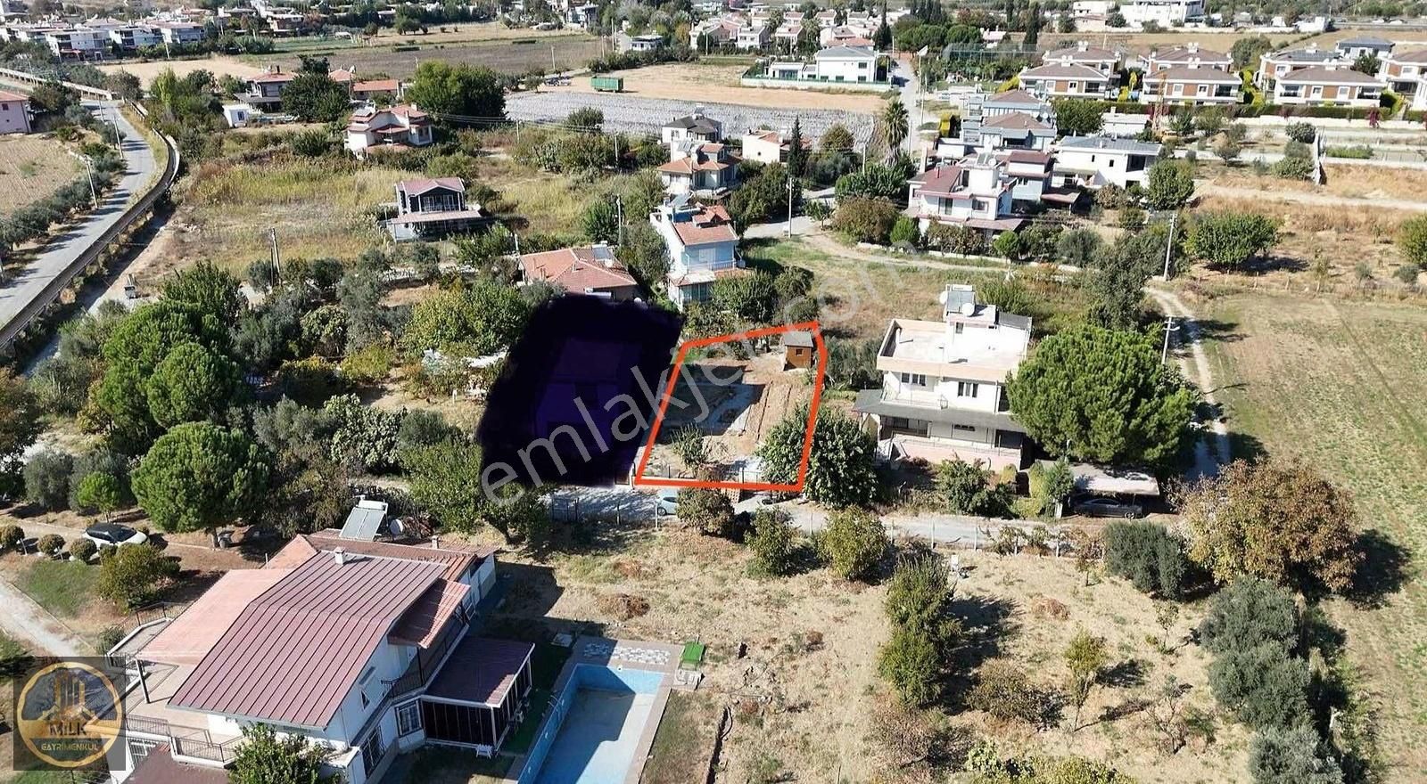 Efeler Kardeşköy Satılık Villa İmarlı KARDEŞKÖY'DE ACiL SATILIK 358 m2 VİLLA ARSASI